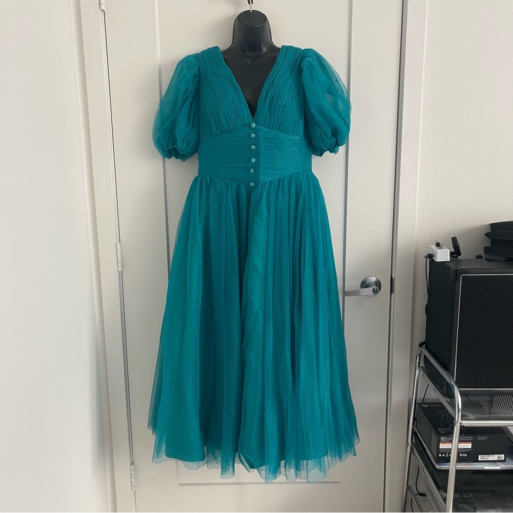 Puffy Sleeve Prom Dresses for Women Dotted Tulle V Neck Formal Tea Length